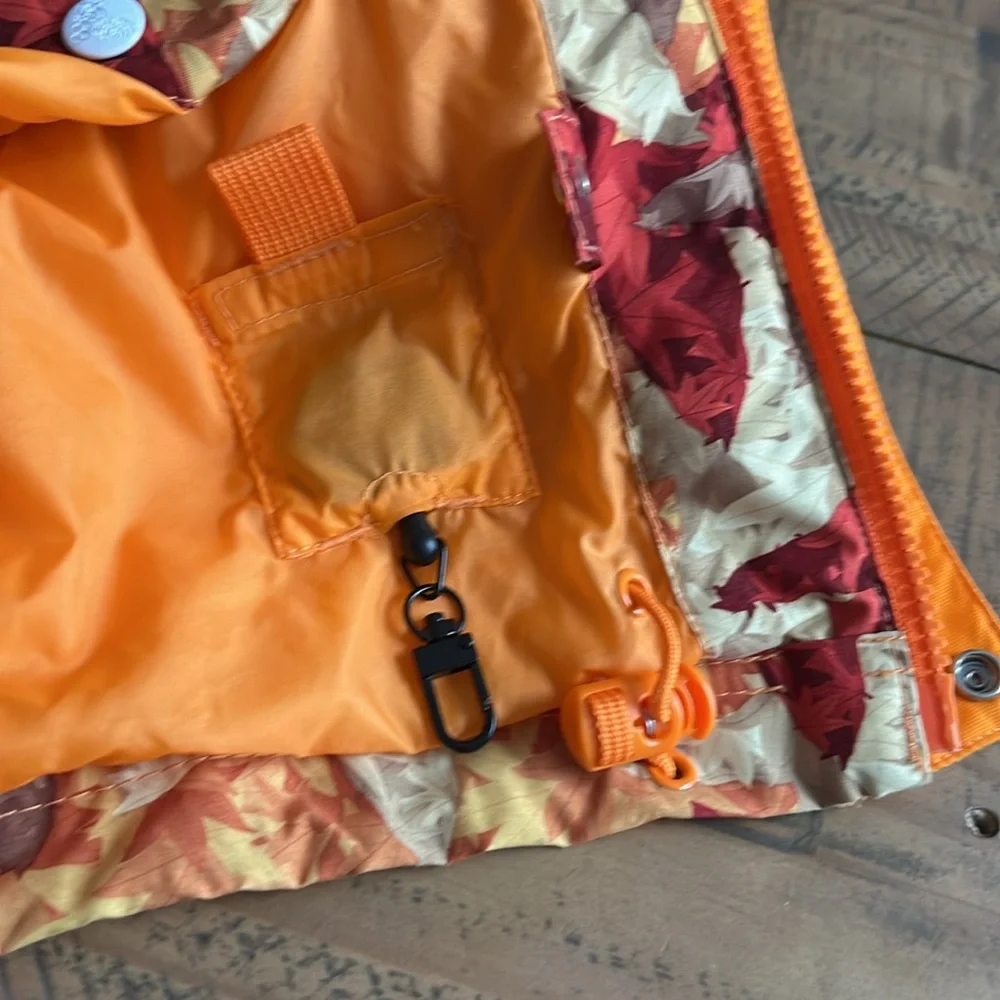 Four Square Winter Jacket - - Picture 16 of 16